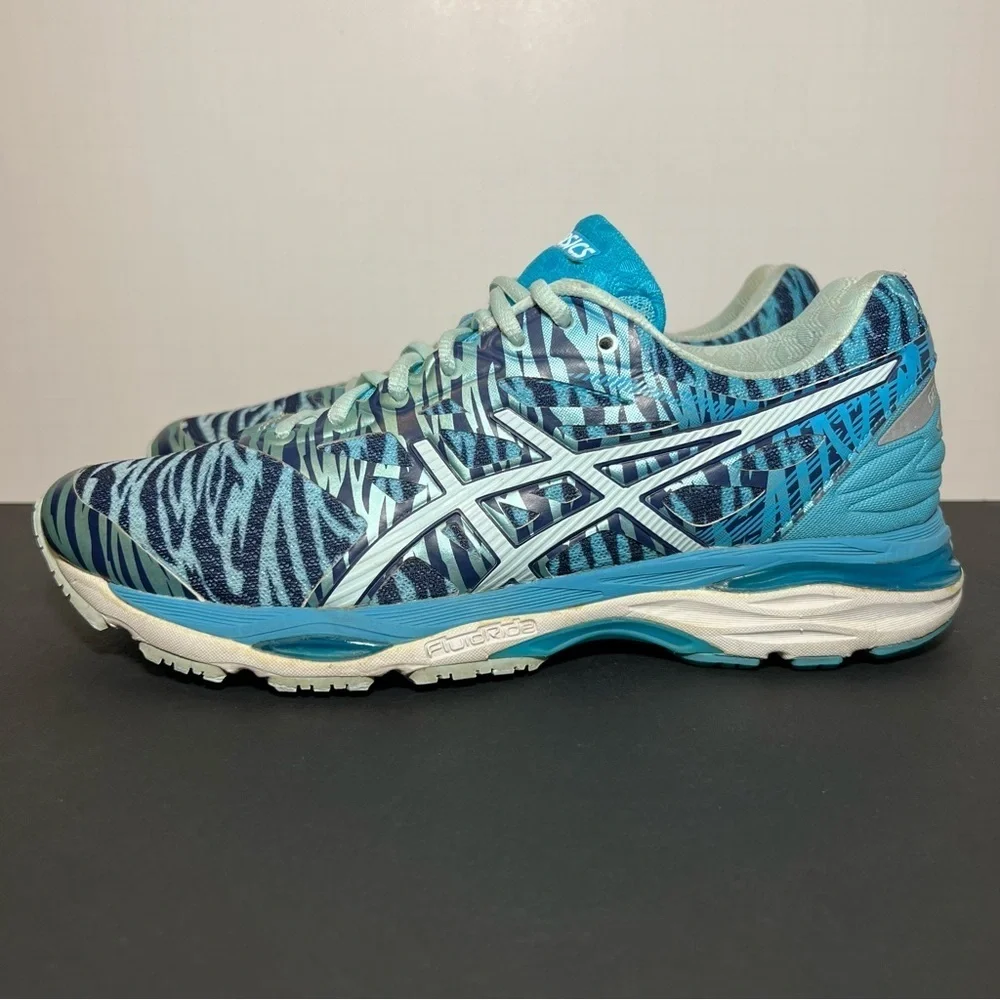 Womens ASICS Gel Cumulus 18 Blue Ribbon Edition Blue Running Shoes / Size 9.5